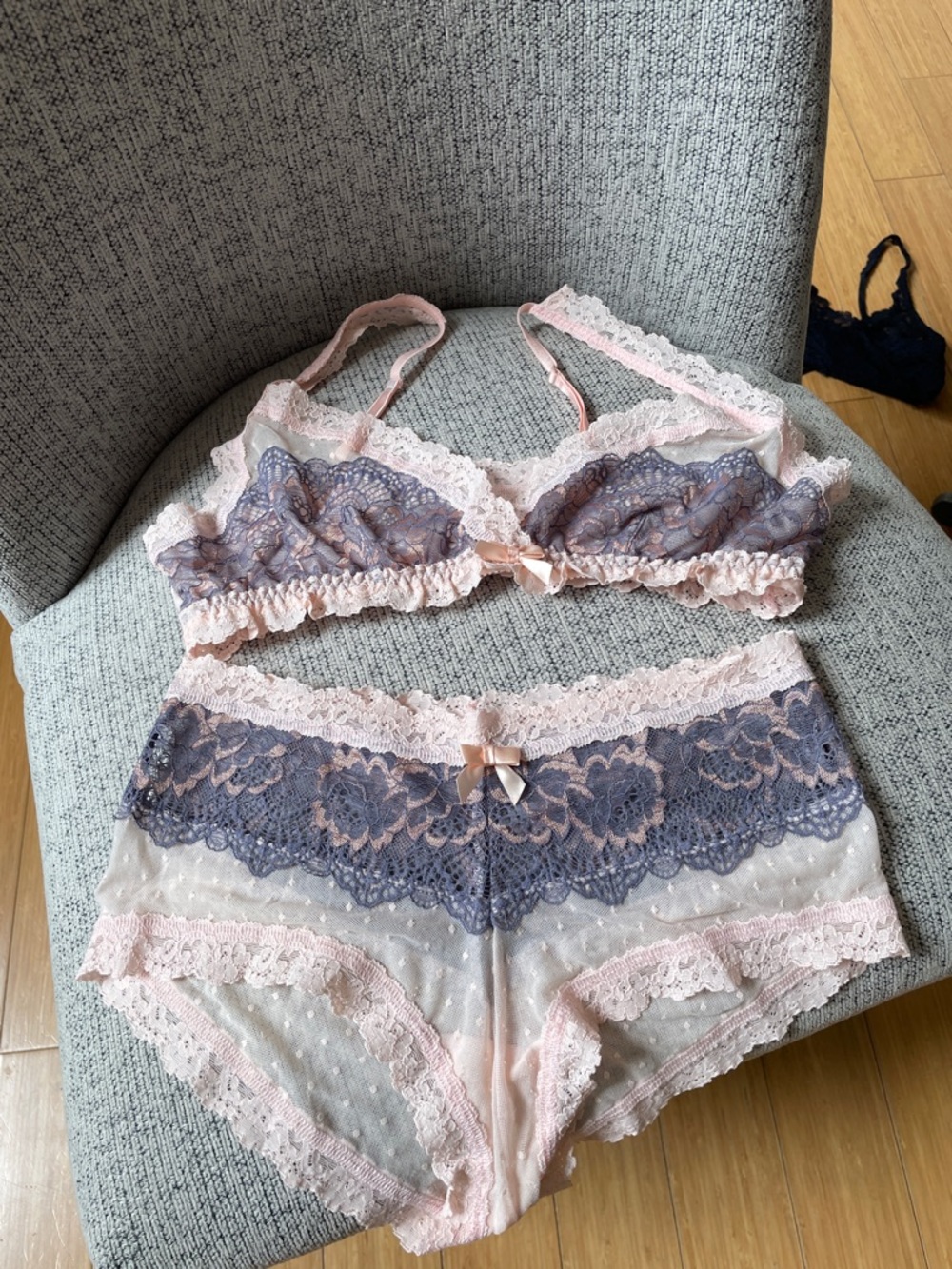 Hanky Panky Blush Pink & purple Lace Bralette and Shorts Set
